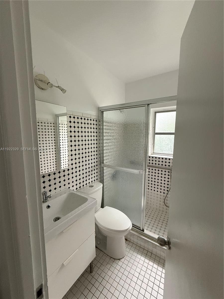 HARBOUR BAY CONDO · #A5 in Bay Harbor Islands - Photo 23