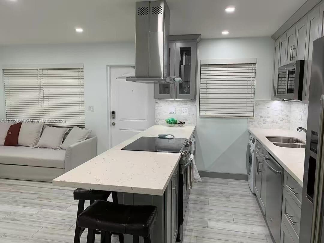 HIBISCUS HOUSE CONDO · #12 in Fort Lauderdale - Photo 5