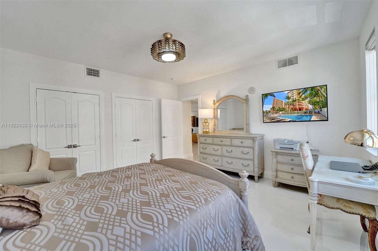 Aquamarine · #7D (701) in Pompano Beach - Photo 43