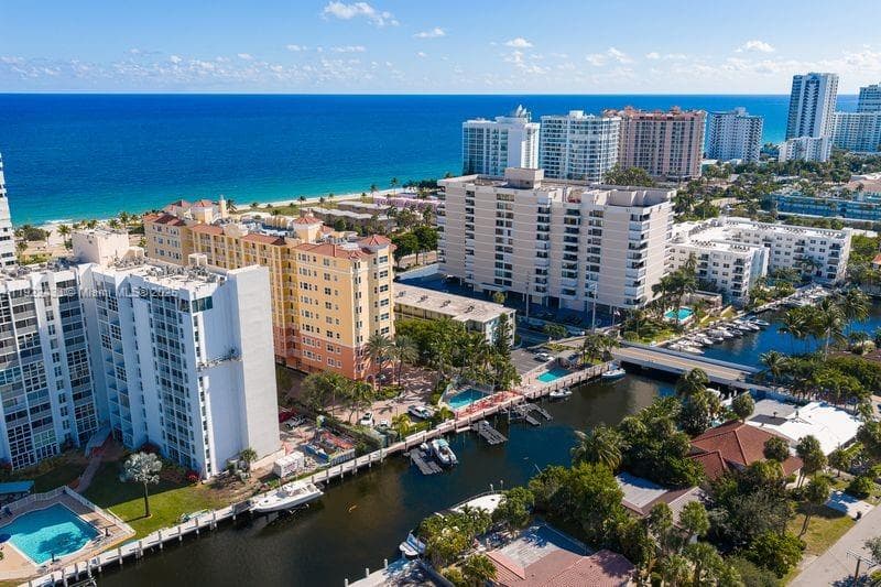 Aquamarine · #7D (701) in Pompano Beach - Photo 61
