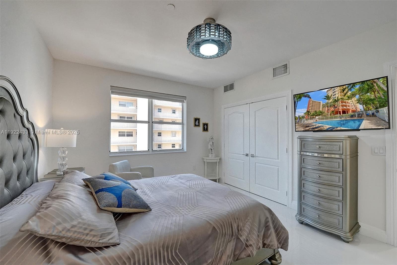 Aquamarine · #7D (701) in Pompano Beach - Photo 48