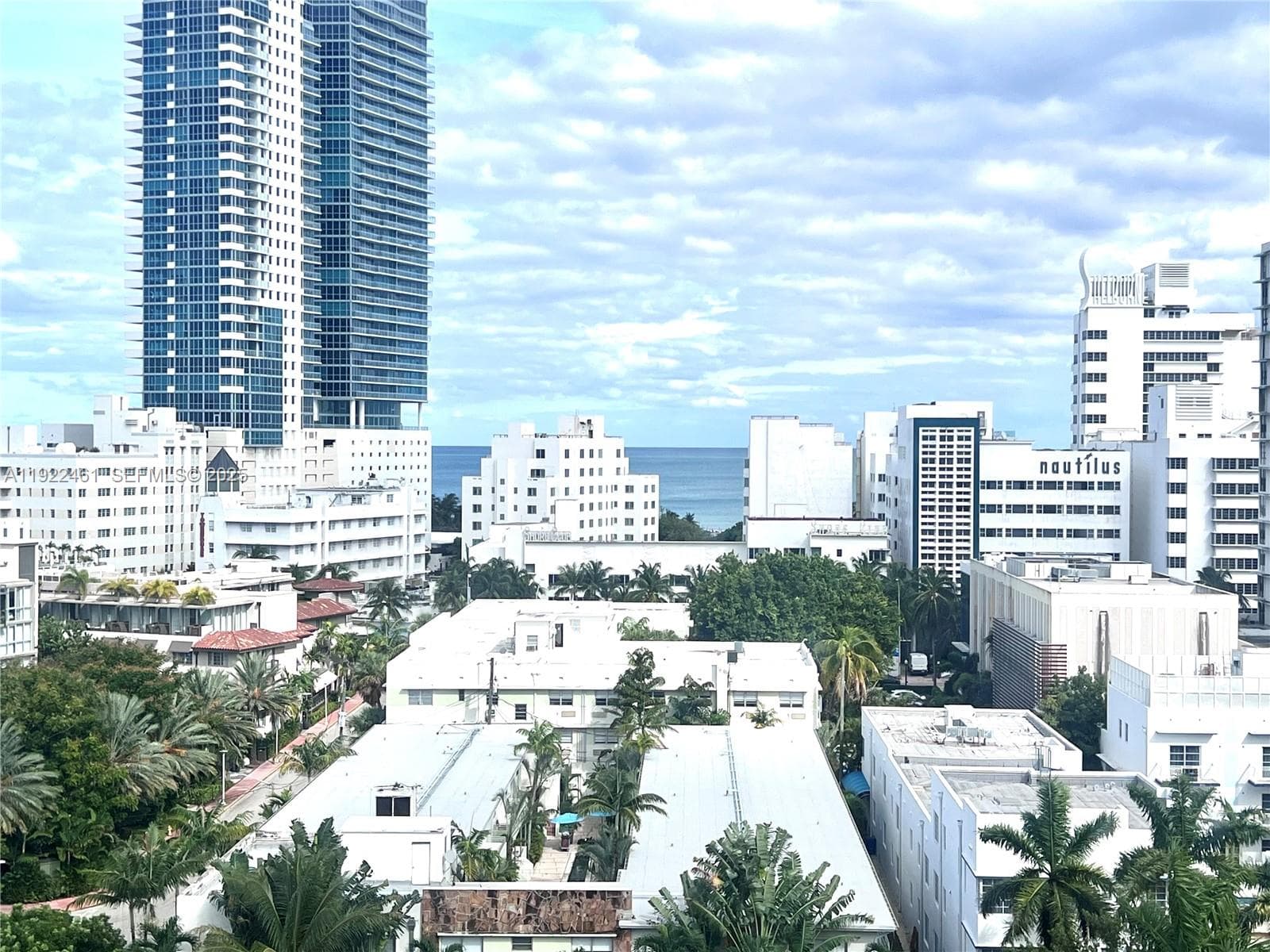 OCTAGON TOWERS I CONDO · #11D in Miami Beach - Photo 2
