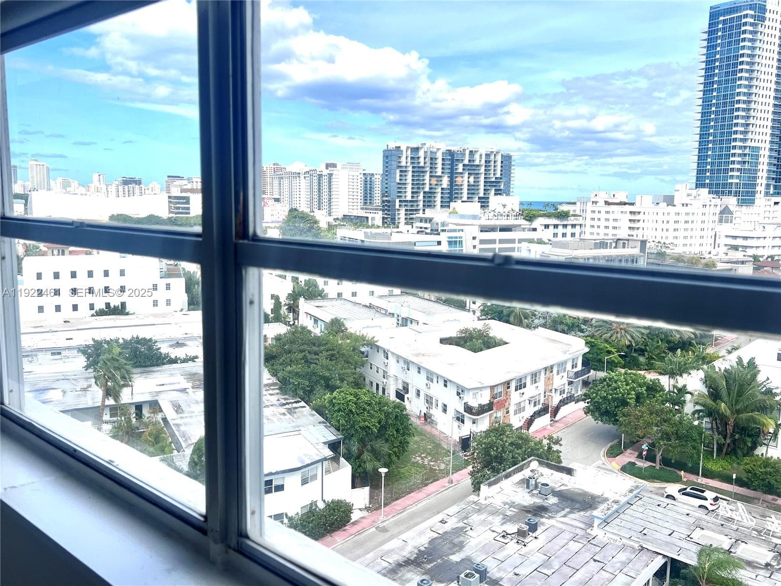 OCTAGON TOWERS I CONDO · #11D in Miami Beach - Photo 3