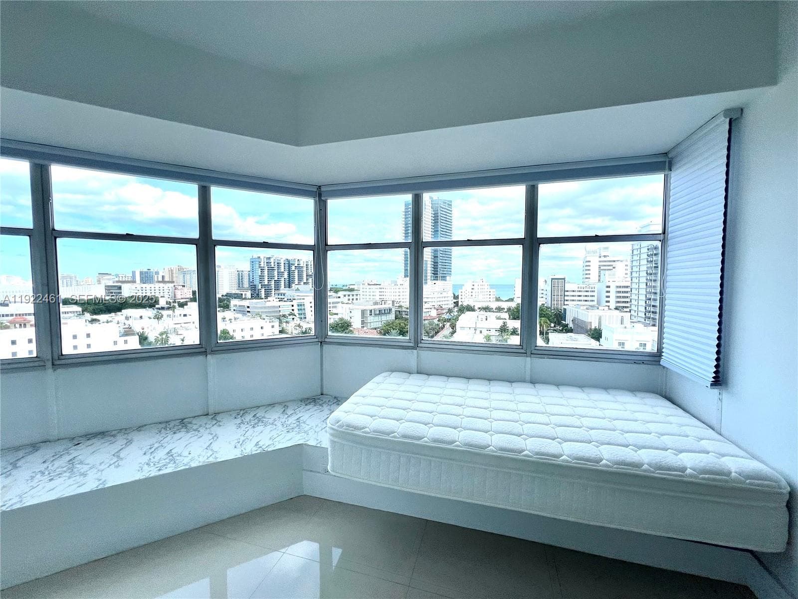 OCTAGON TOWERS I CONDO · #11D in Miami Beach - Photo 19