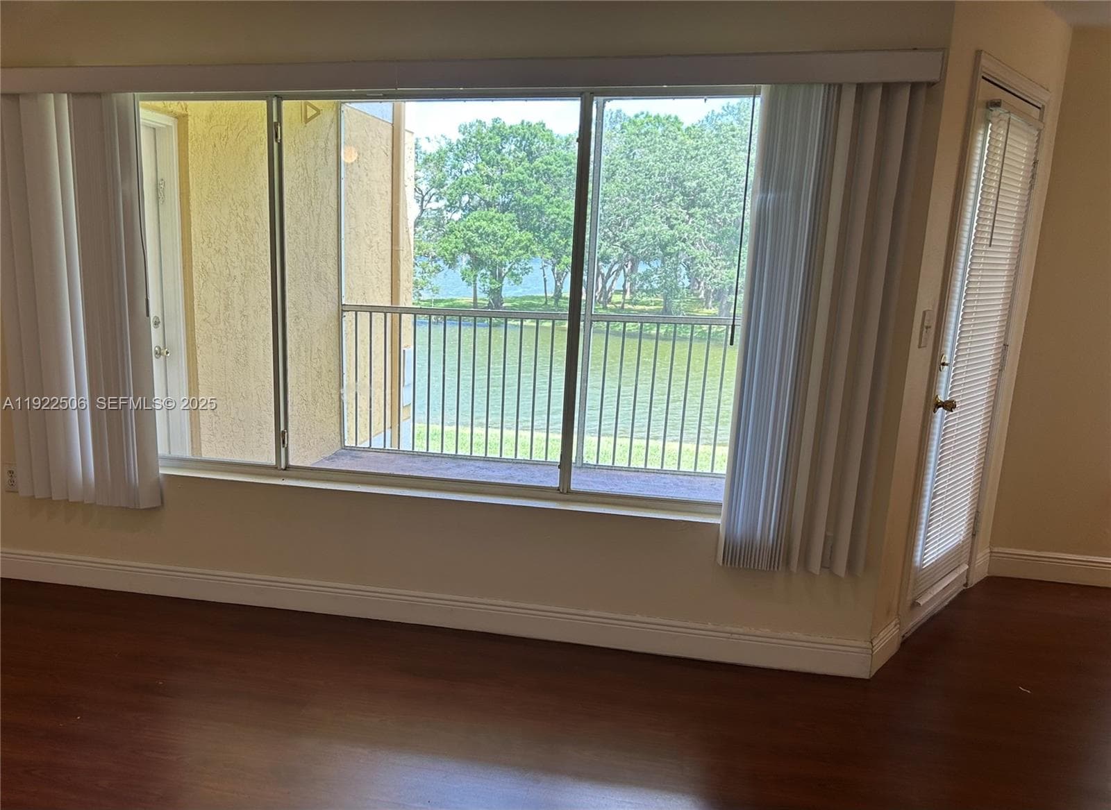 SAILBOAT POINTE CONDO · #2209 in Oakland Park - Photo 9