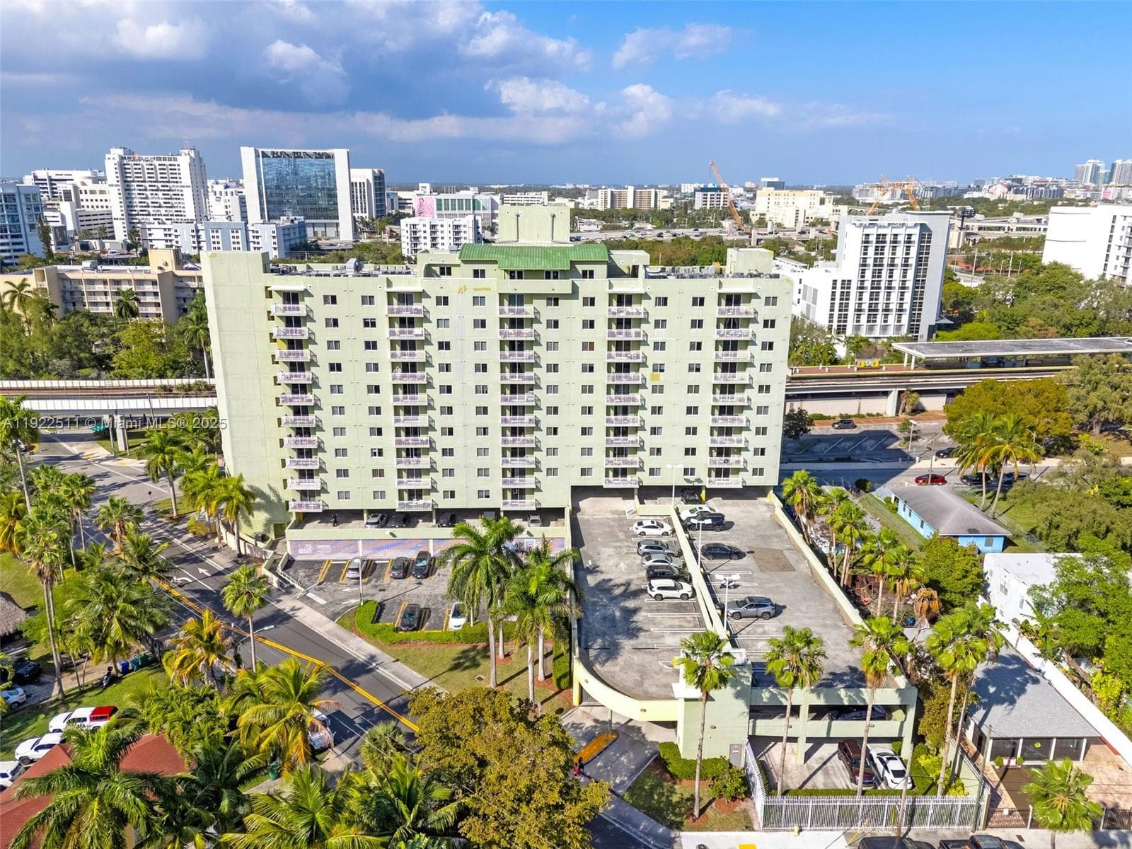 Seybold Pointe · #607 in Miami - Photo 20