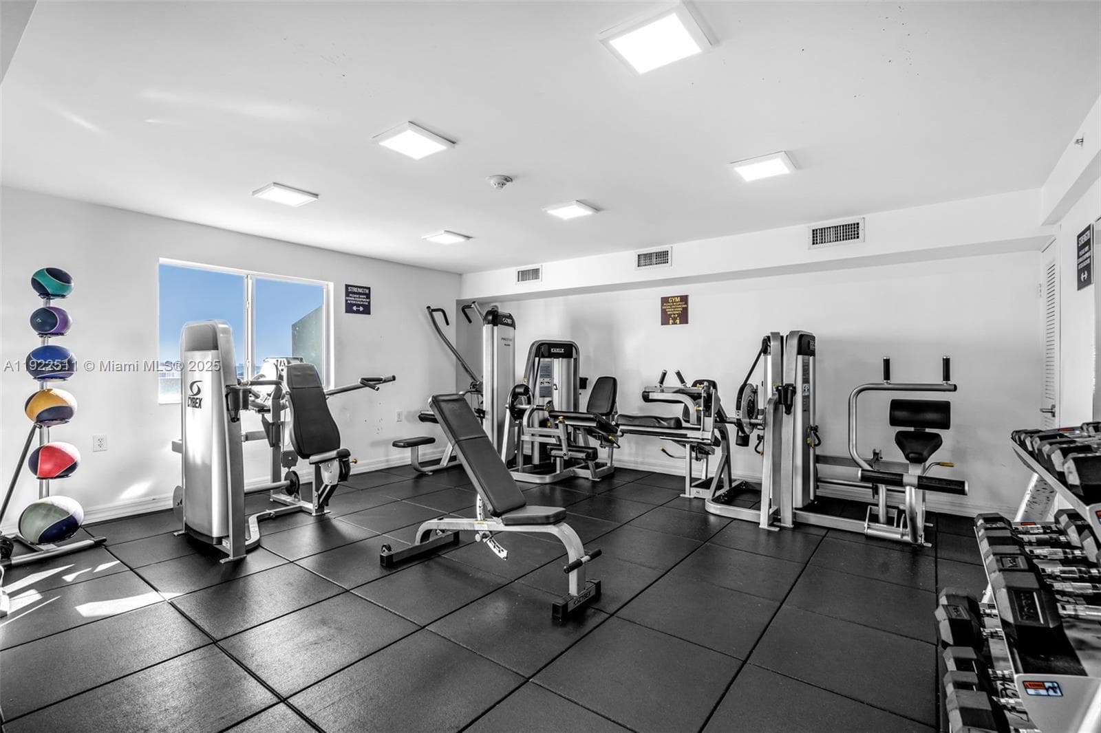 Seybold Pointe · #607 in Miami - Photo 31