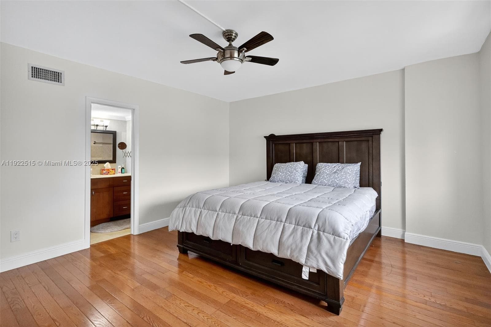 SANDPIPER CONDO · #57 in North Miami Beach - Photo 16