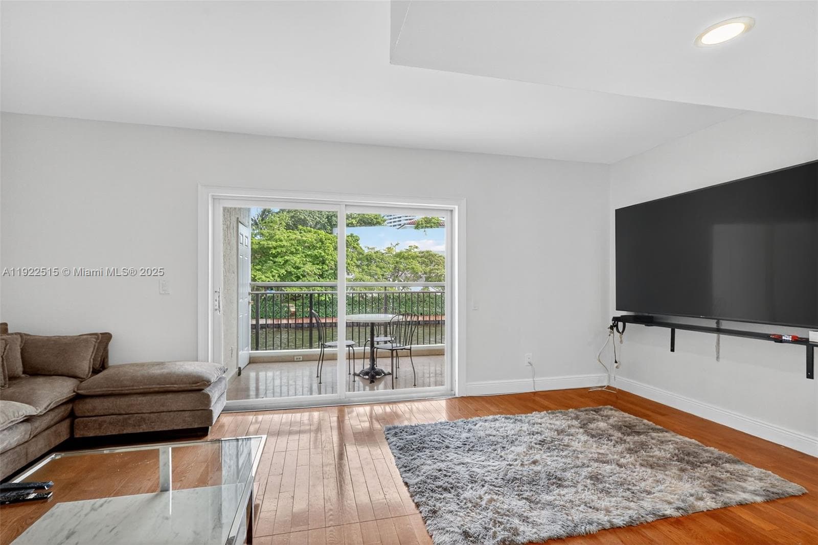 SANDPIPER CONDO · #57 in North Miami Beach - Photo 3