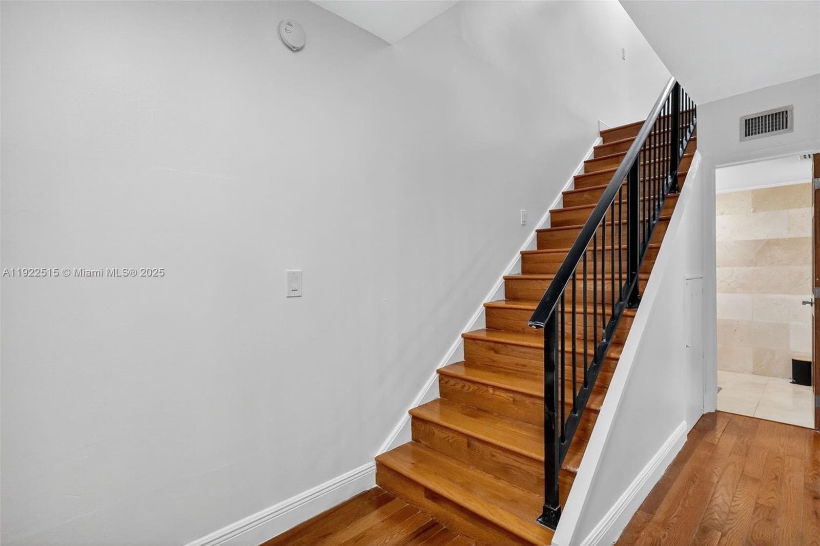 SANDPIPER CONDO · #57 in North Miami Beach - Photo 8