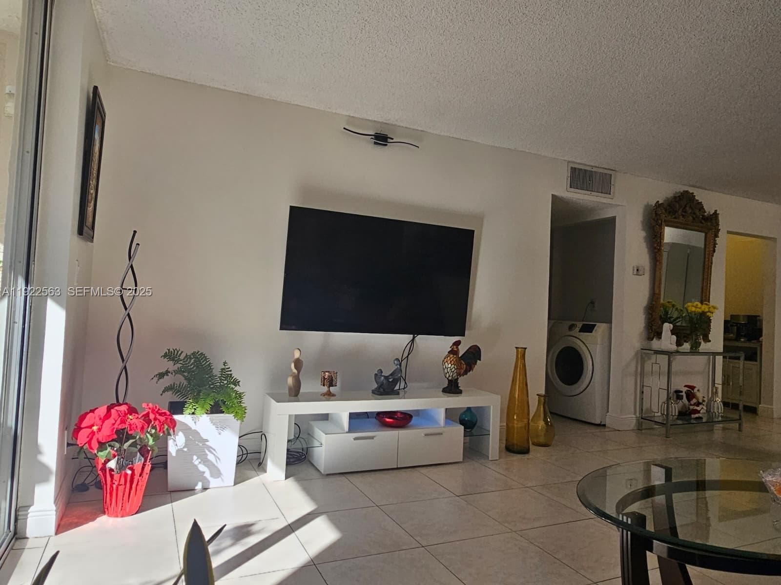 Summit Chase Condo · #111 in Miami - Photo 9