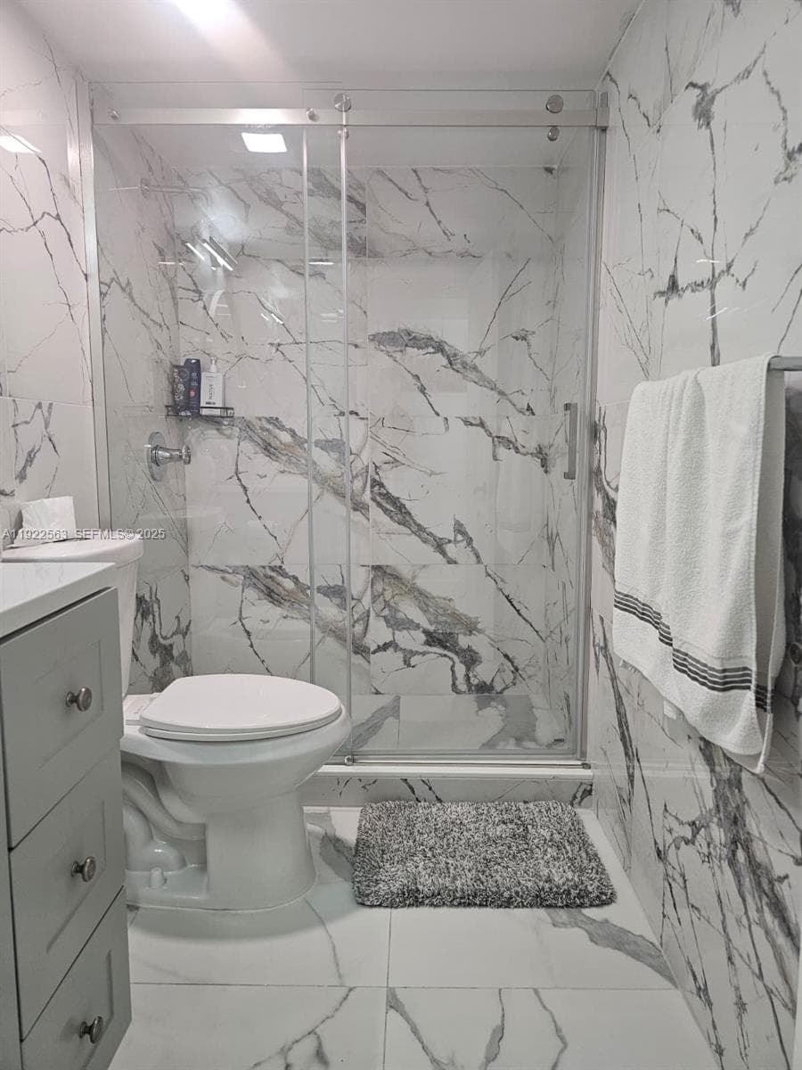 Summit Chase Condo · #111 in Miami - Photo 24