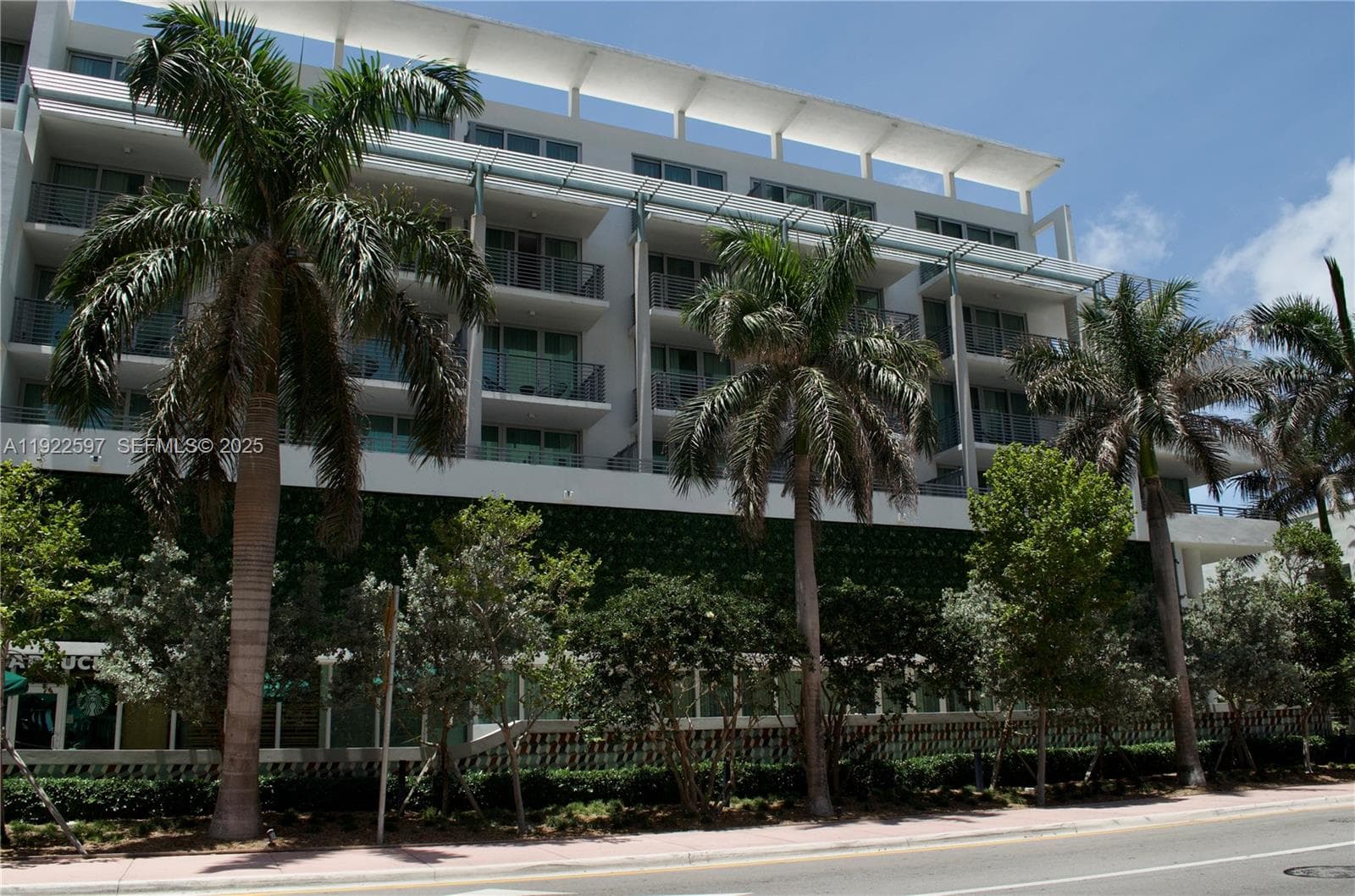 6080 COLLINS CONDO · #506 in Miami Beach - Photo 2