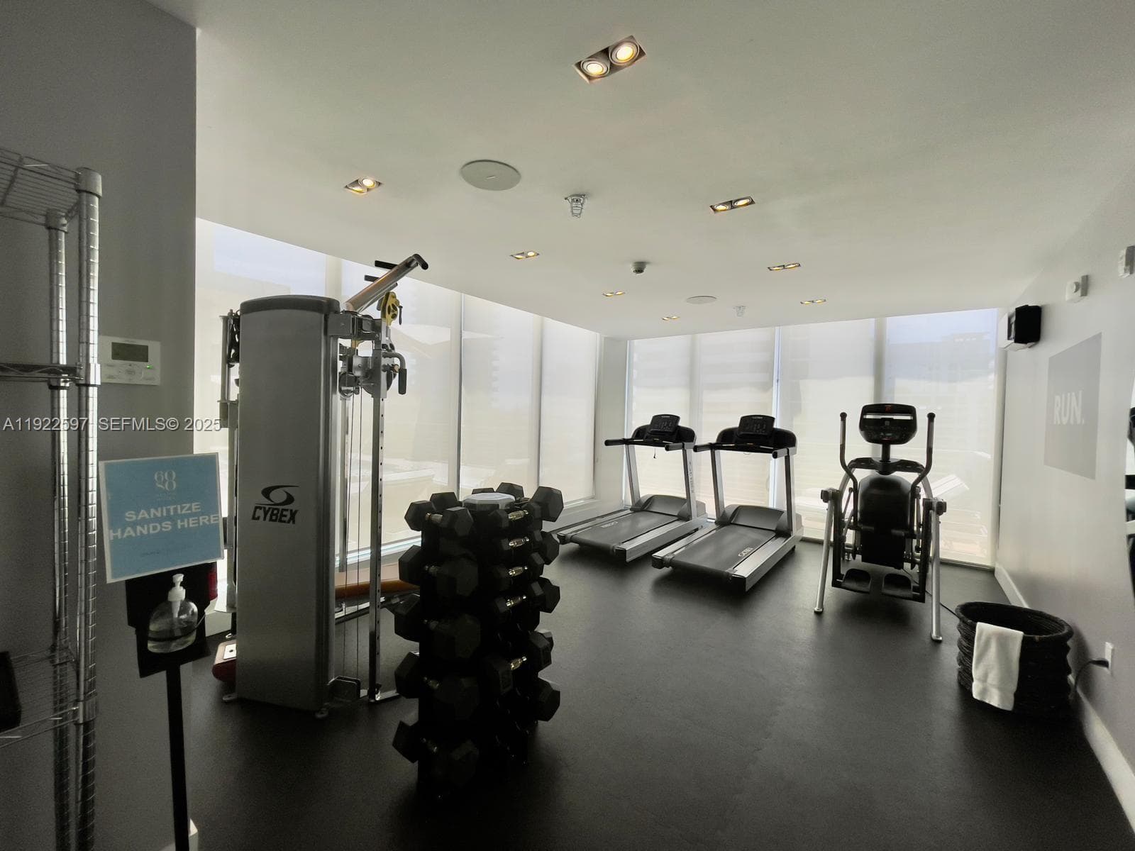 6080 COLLINS CONDO · #506 in Miami Beach - Photo 30