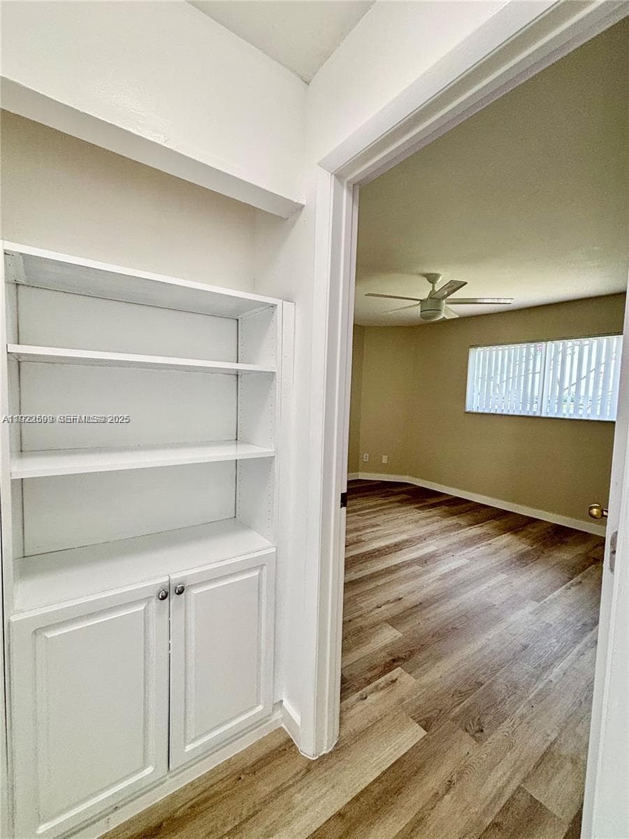 SUMMER LAKE · #101 in Oakland Park - Photo 9