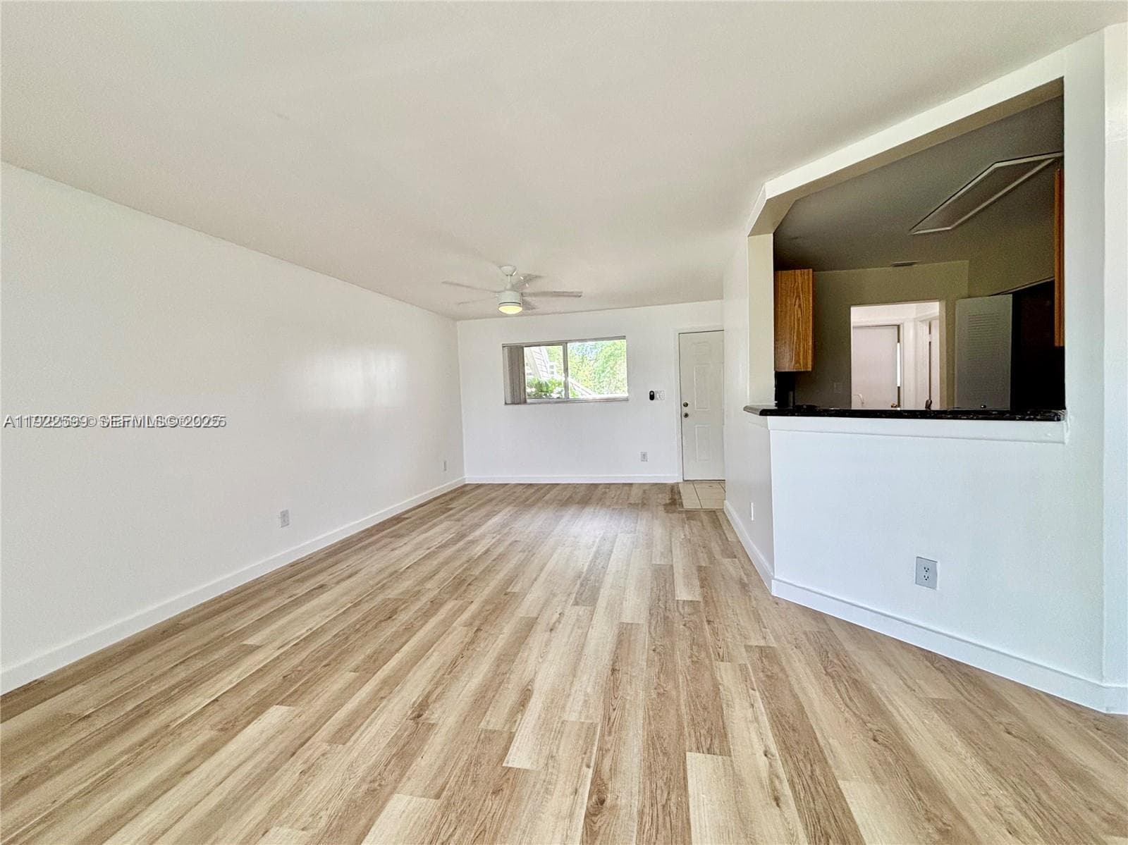 SUMMER LAKE · #101 in Oakland Park - Photo 4