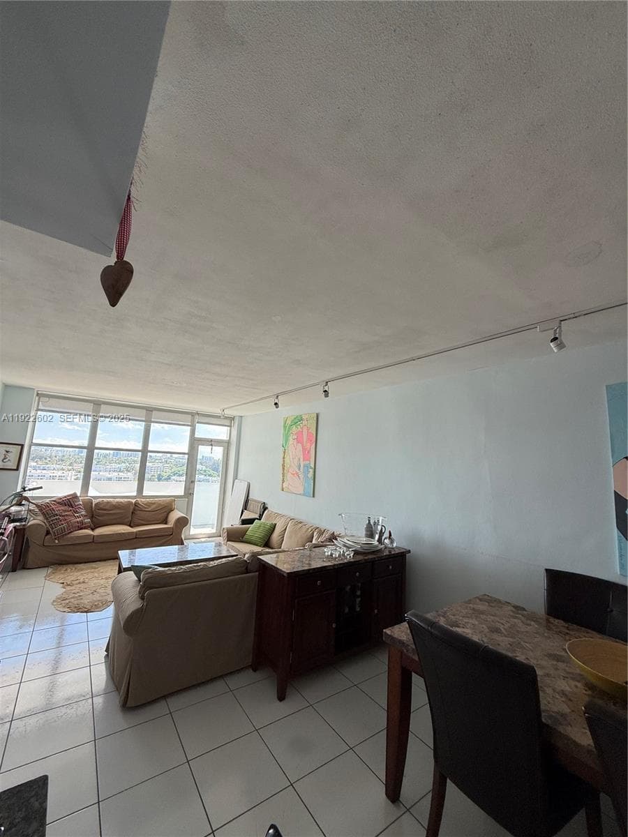 PARKVIEW POINT CONDO · #10E in Miami Beach - Photo 6