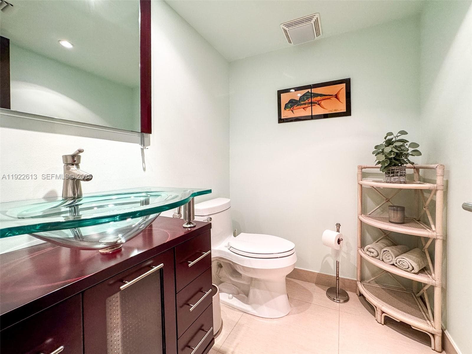Ocean Waves Condominium · #809 in Surfside - Photo 30