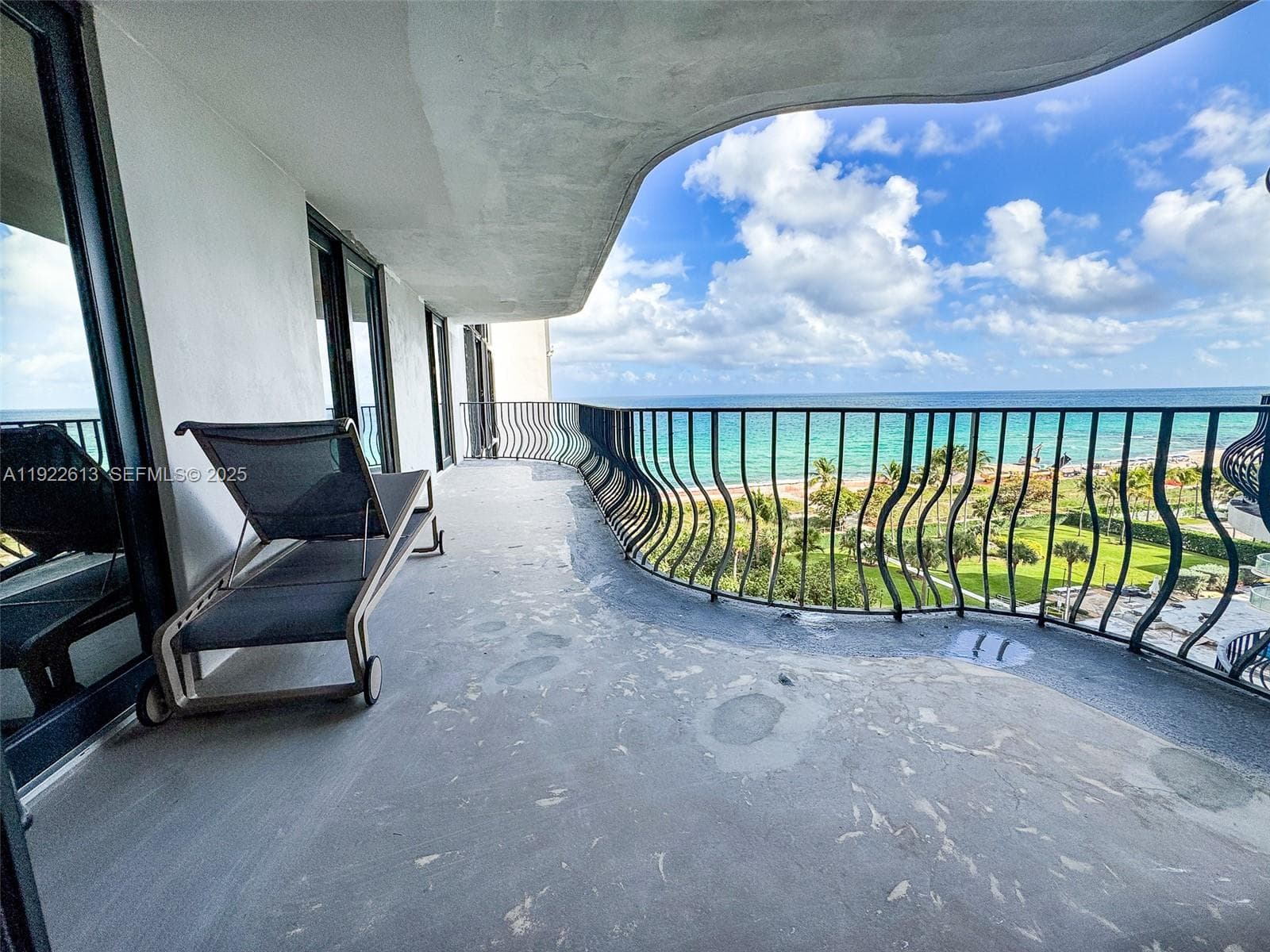 Ocean Waves Condominium · #809 in Surfside - Photo 33