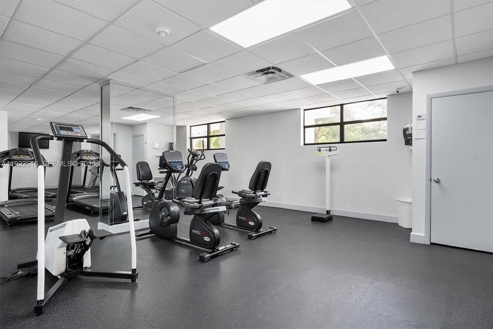TOWERS OF OCEANVIEW SOUTH · #1124 in Hallandale Beach - Photo 22