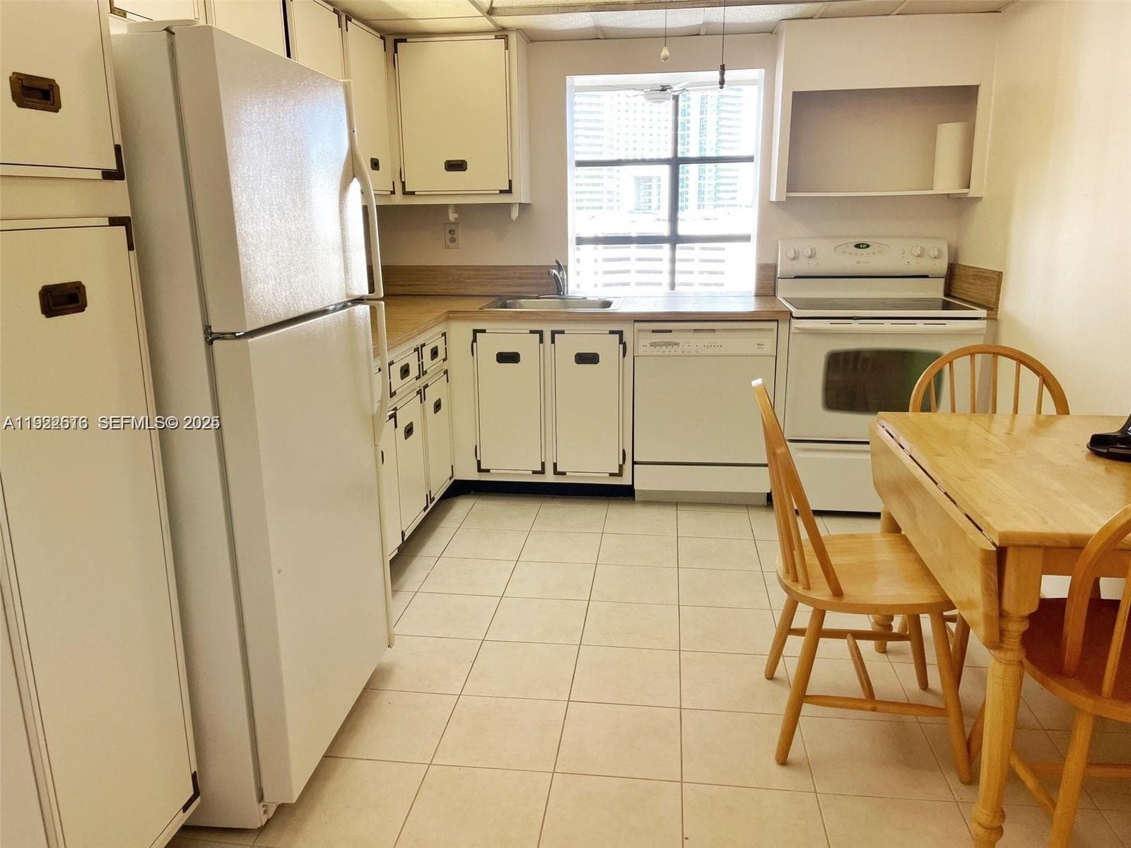 TOWERS OF OCEANVIEW SOUTH · #1124 in Hallandale Beach - Photo 7