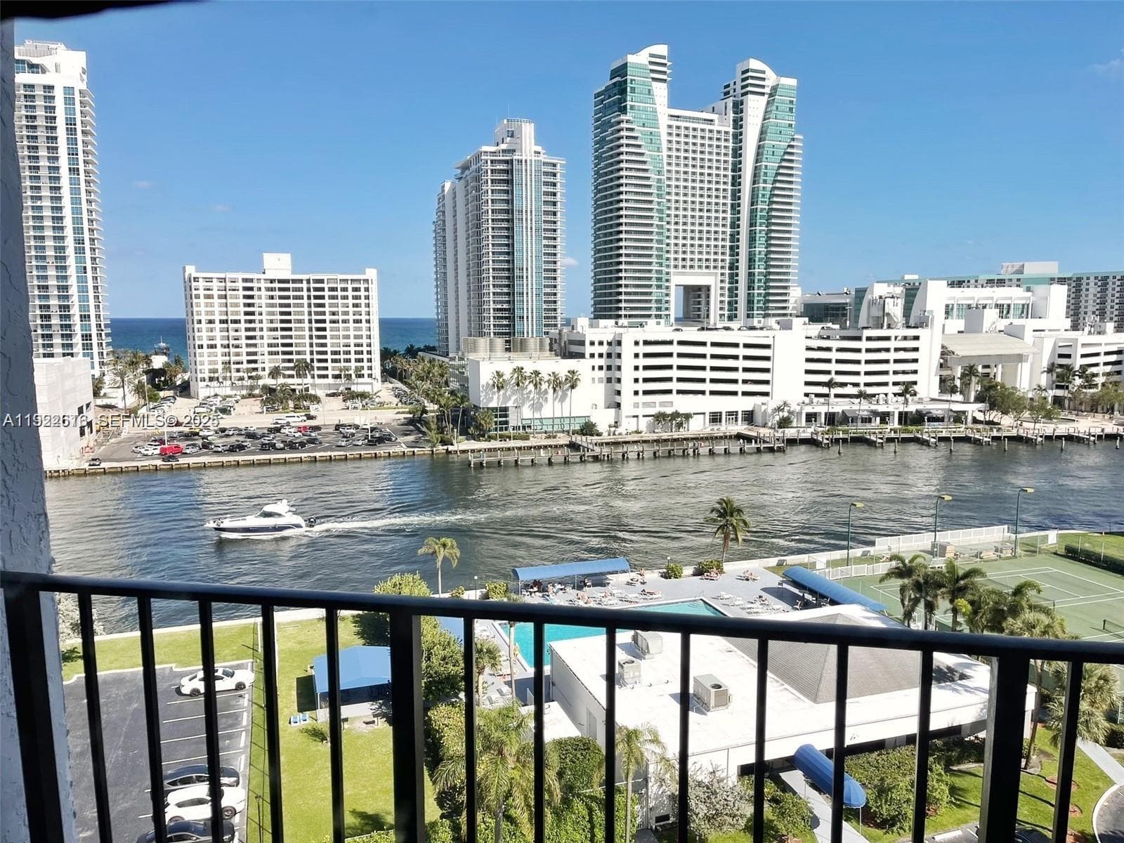 TOWERS OF OCEANVIEW SOUTH · #1124 in Hallandale Beach - Photo 3