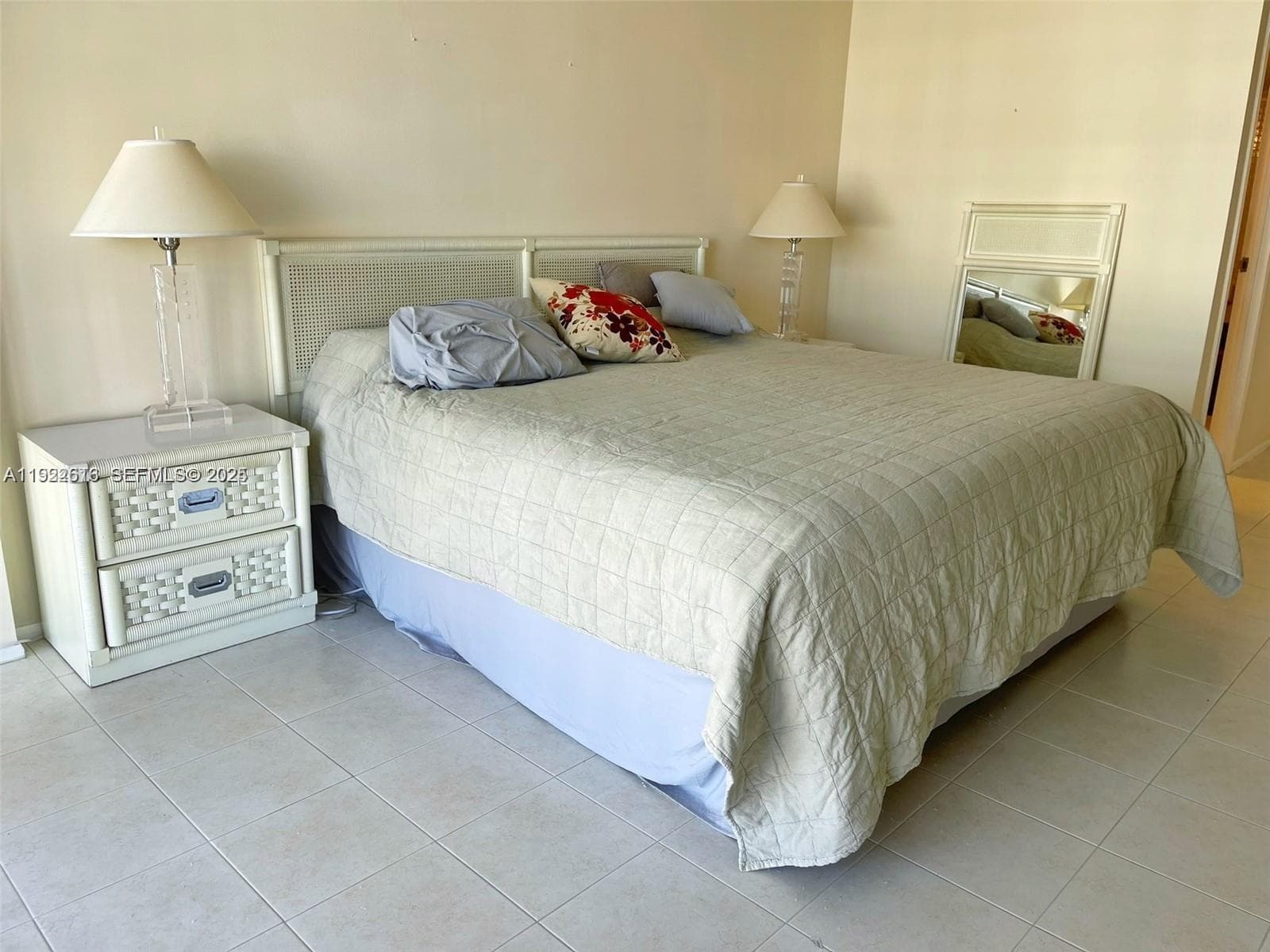 TOWERS OF OCEANVIEW SOUTH · #1124 in Hallandale Beach - Photo 9