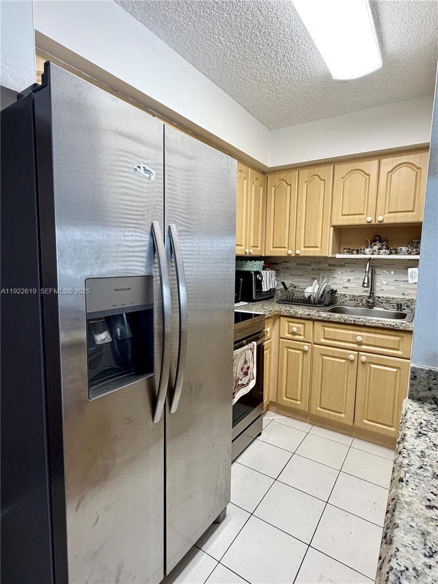 EL CID CONDO · #212 in Miami - Photo 33