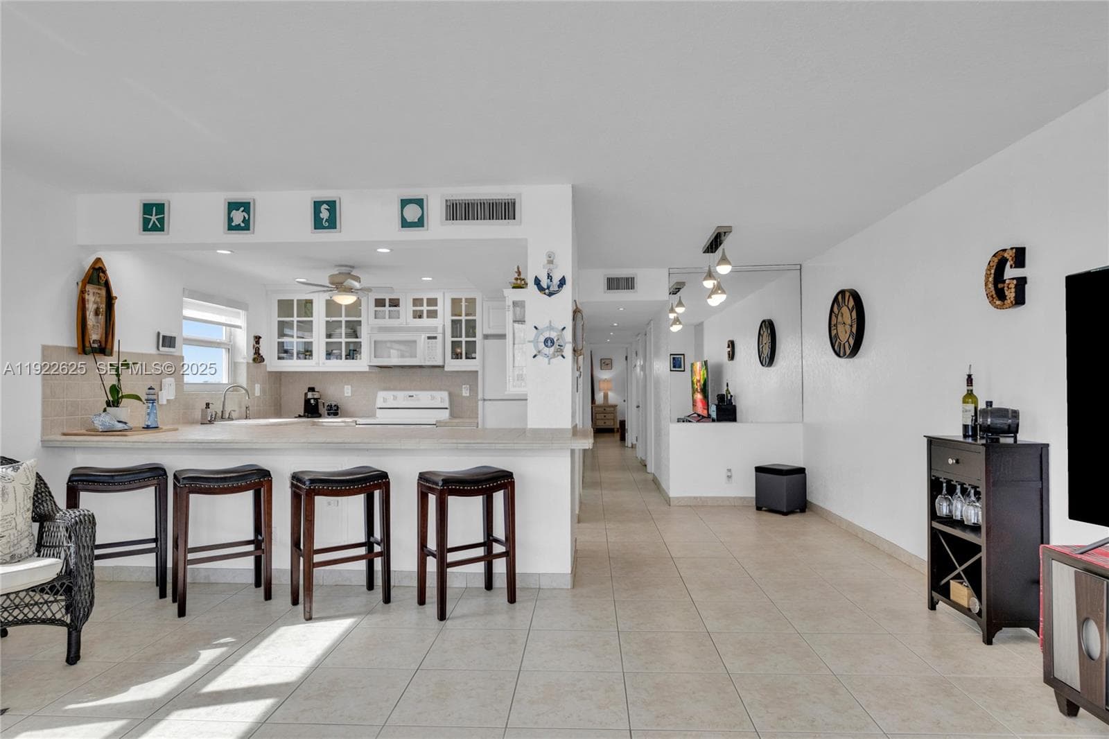 EDGEWATER · #506 in Hollywood - Photo 13