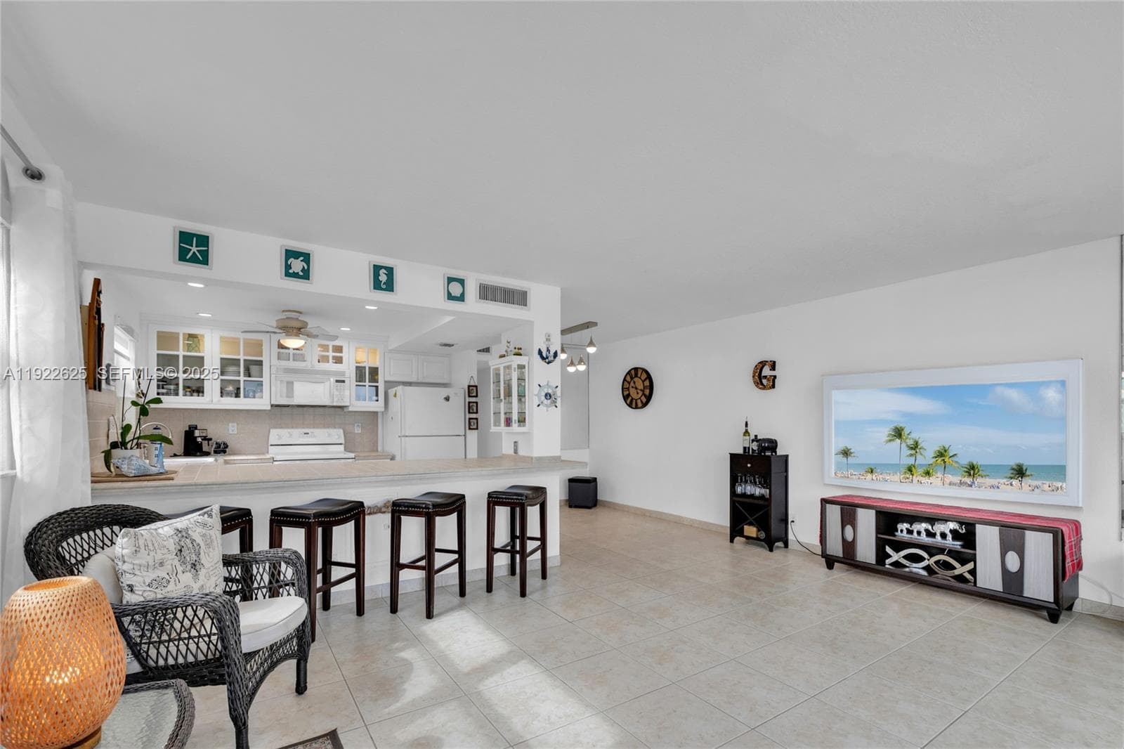 EDGEWATER · #506 in Hollywood - Photo 10