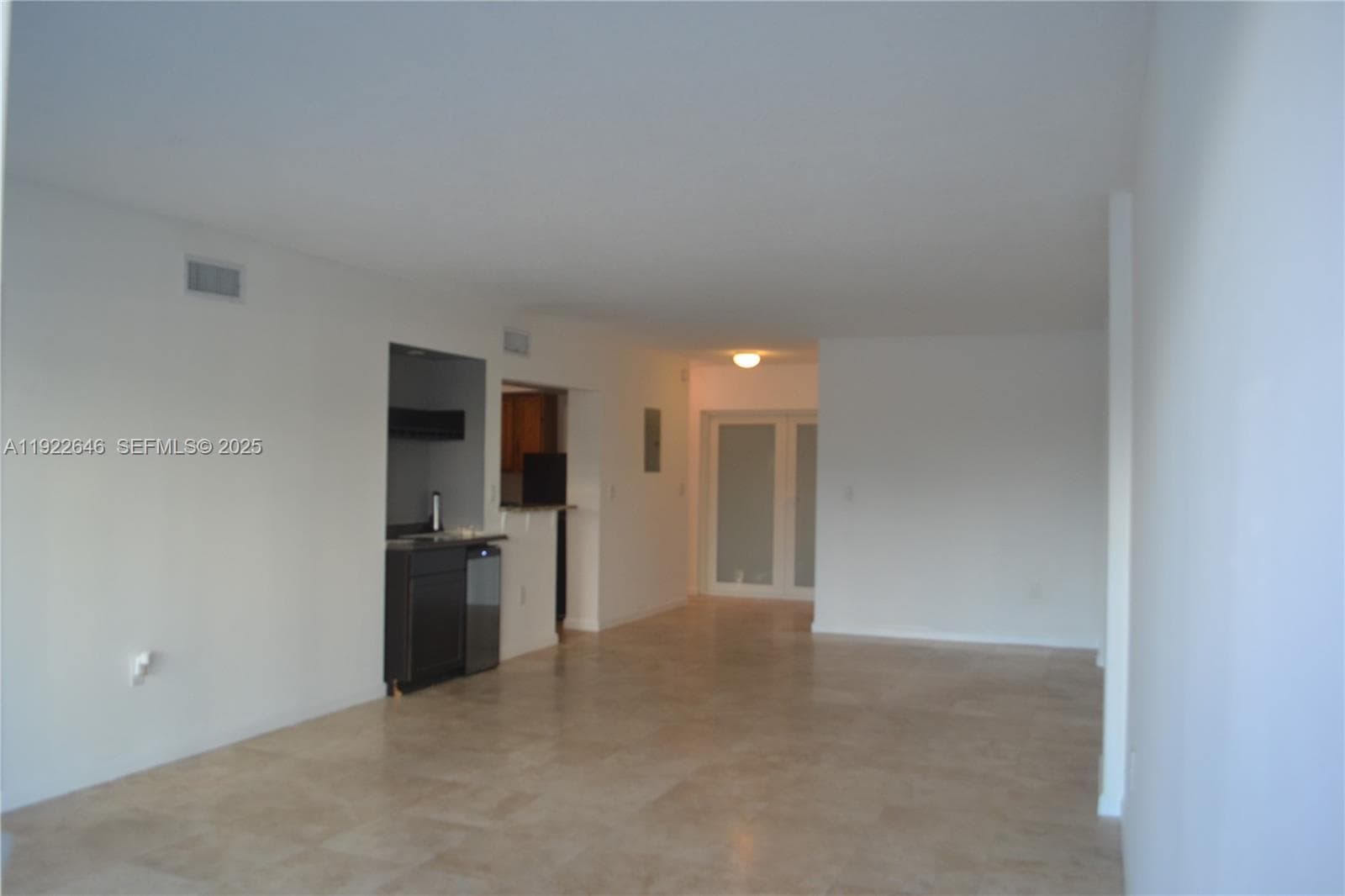 OCEAN LAKEVIEW CONDO · #201 in Miami Beach - Photo 20