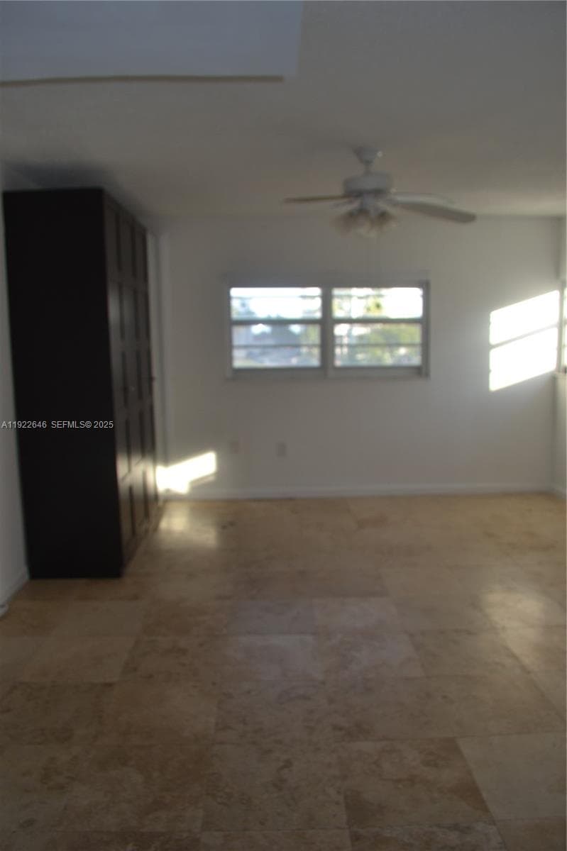 OCEAN LAKEVIEW CONDO · #201 in Miami Beach - Photo 18