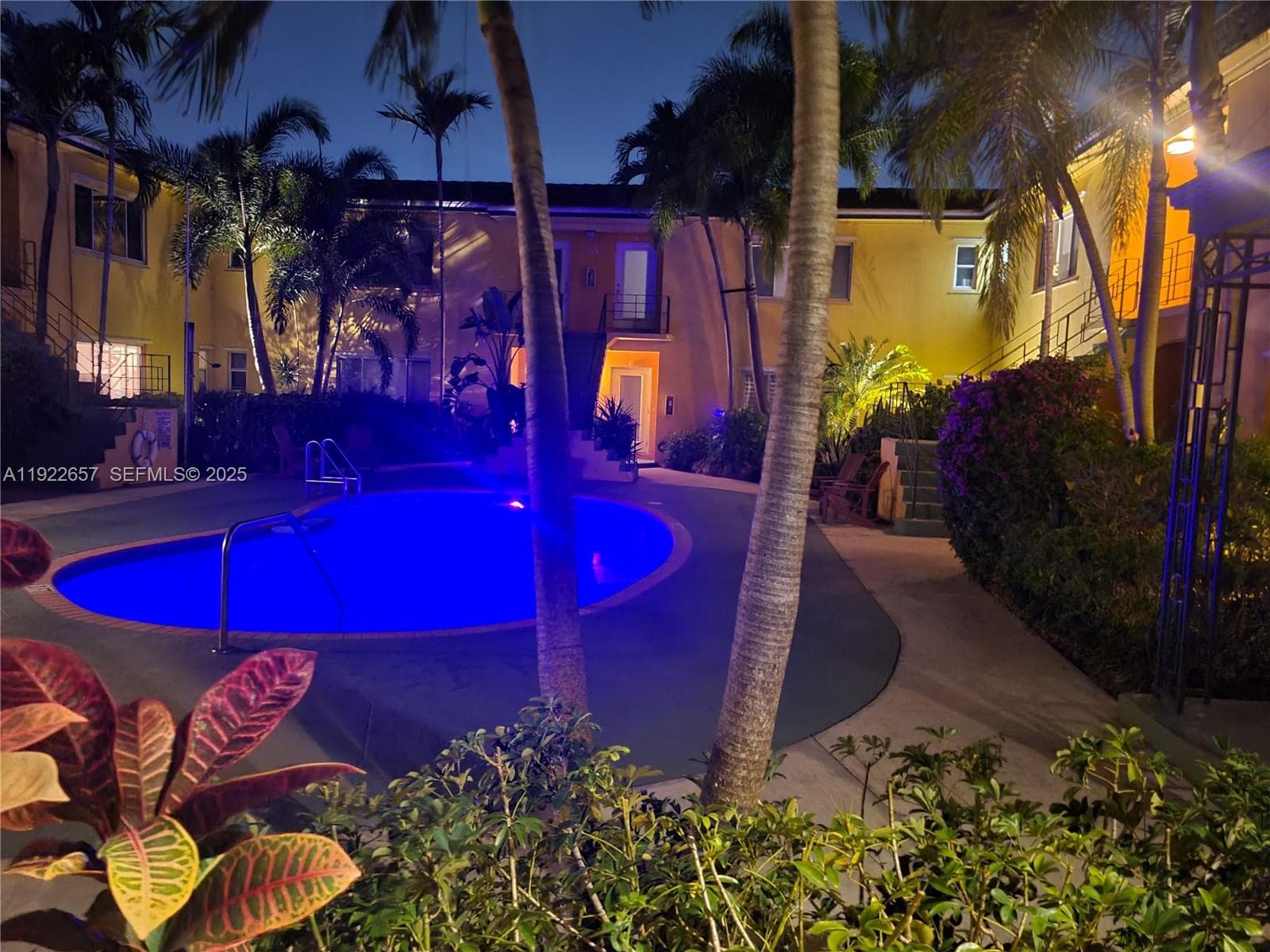 VICTORIA PARK GARDEN COND · #729C in Fort Lauderdale - Photo 2