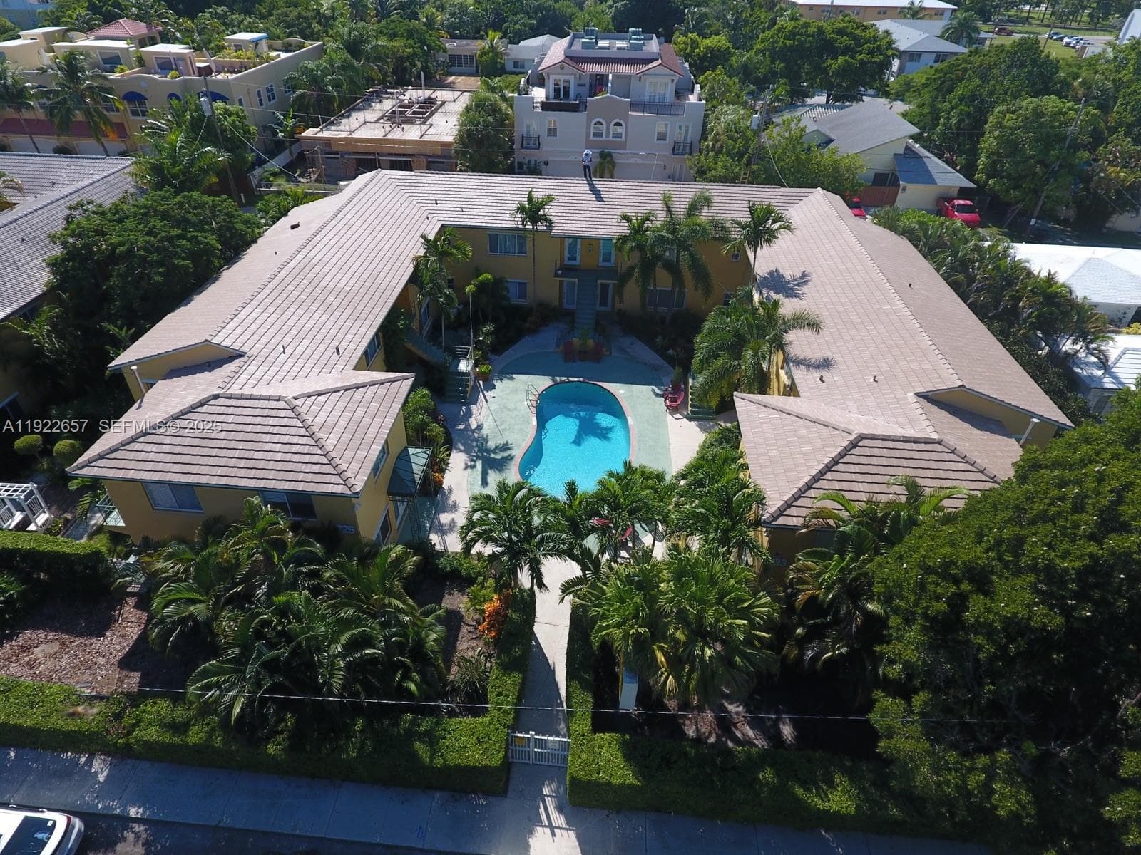 VICTORIA PARK GARDEN COND · #729C in Fort Lauderdale - Photo 11