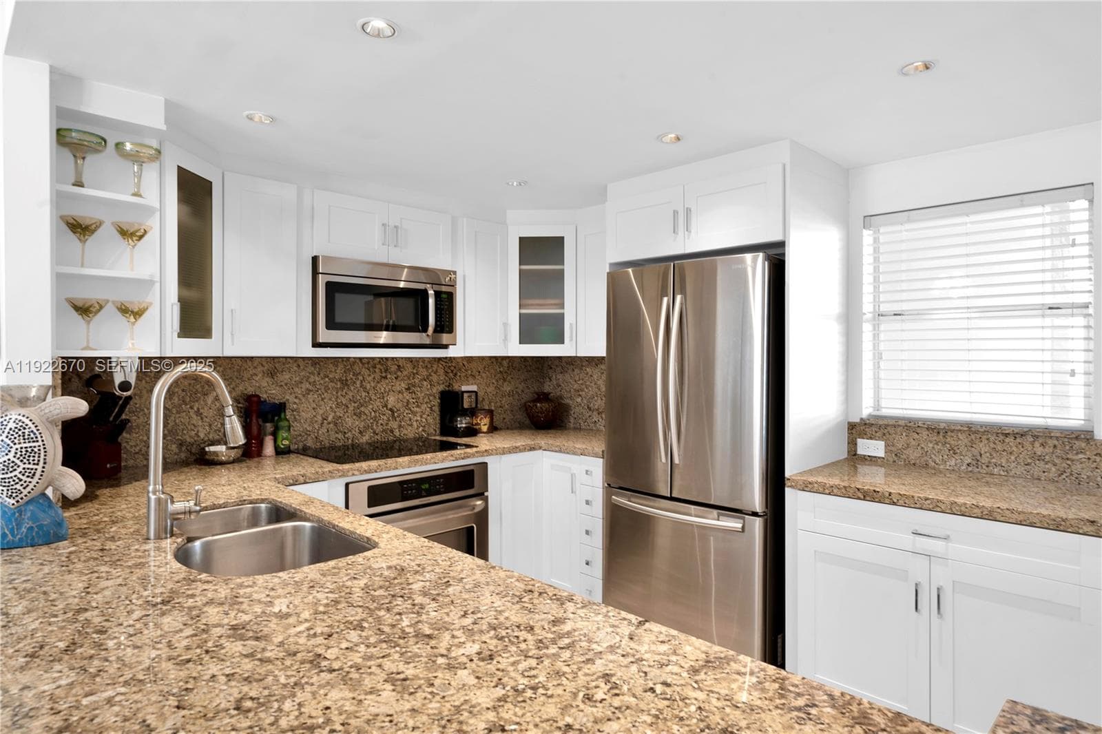 EDEN ISLES CONDO NO 5 · #101 in North Miami Beach - Photo 3