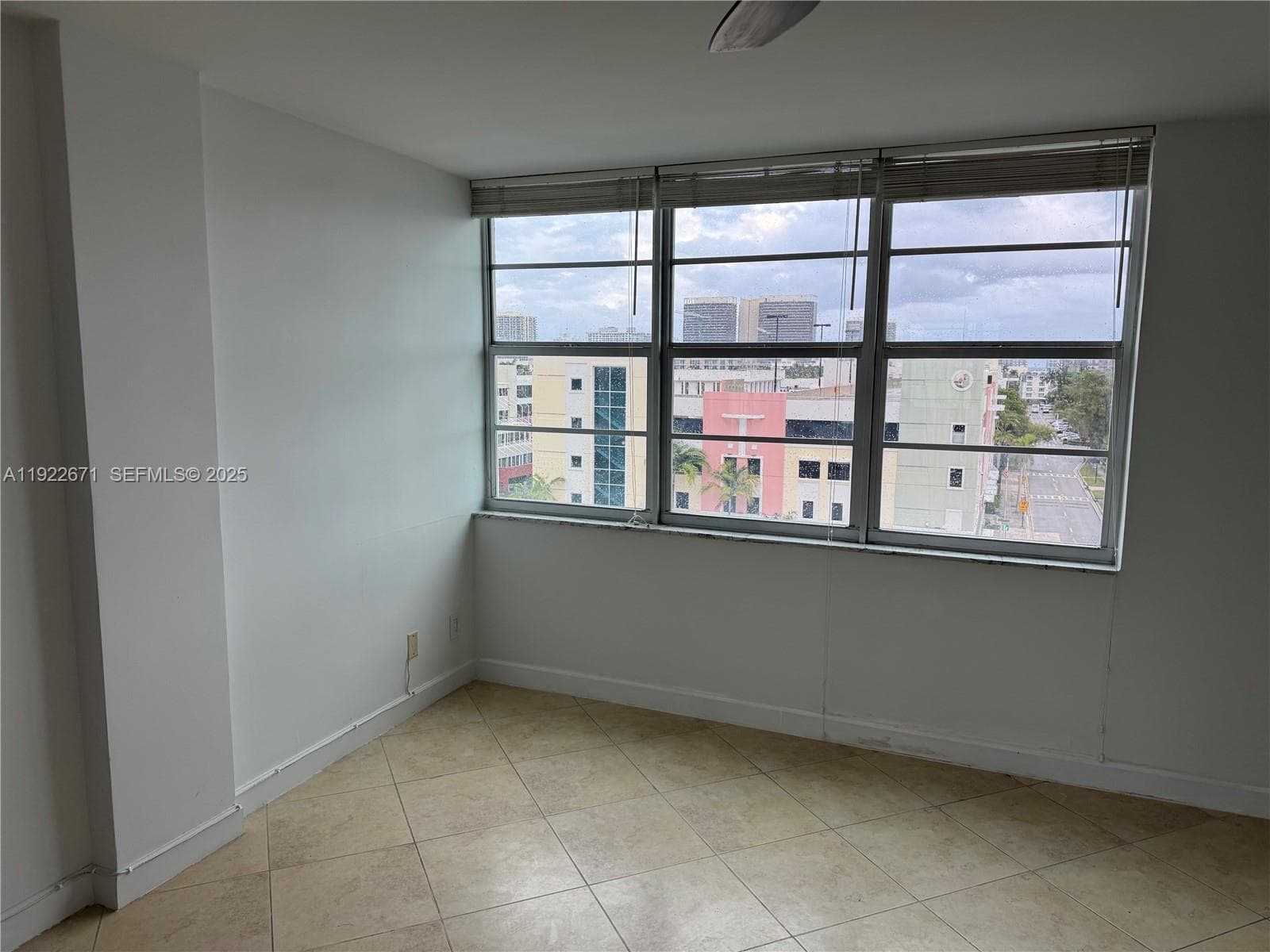 ST REGIS APTS CONDO · #7H in Bay Harbor Islands - Photo 16