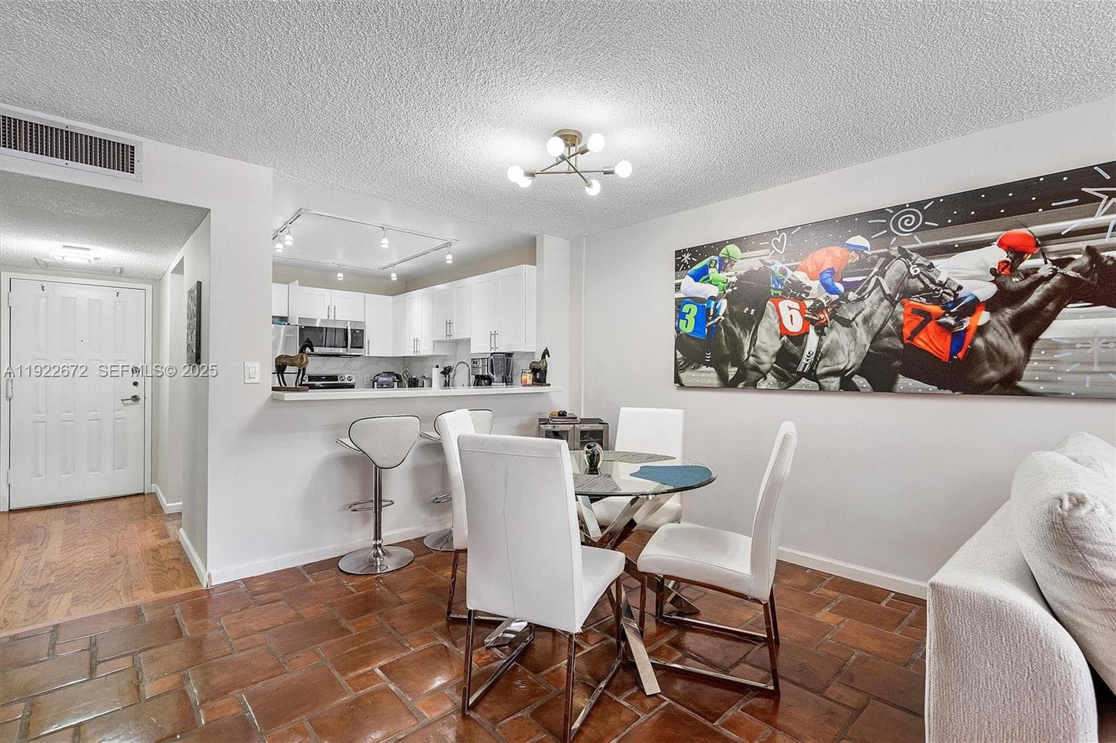 TOWERS OF OCEANVIEW SOUTH · #217 in Hallandale Beach - Photo 9