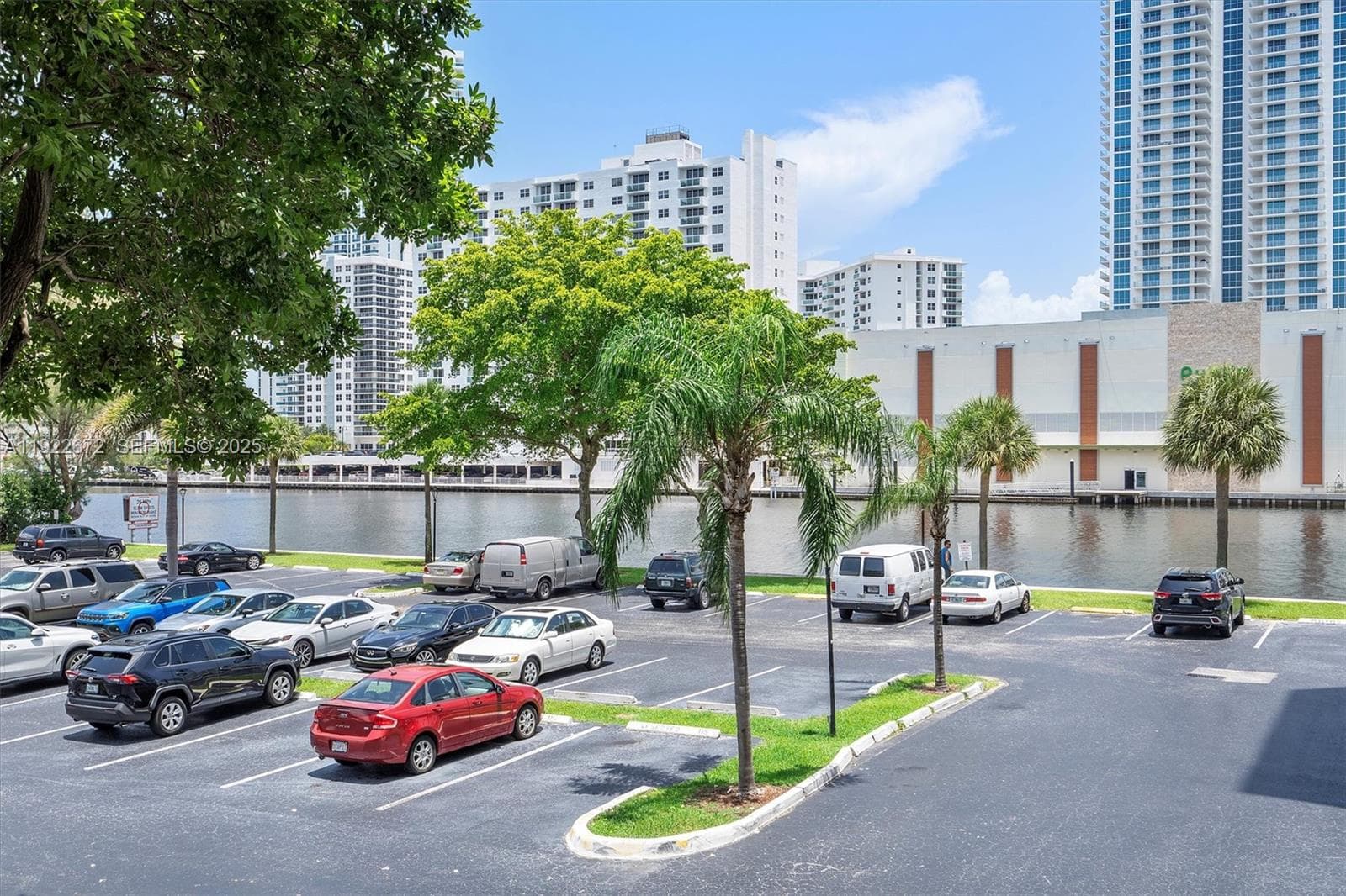 TOWERS OF OCEANVIEW SOUTH · #217 in Hallandale Beach - Photo 19