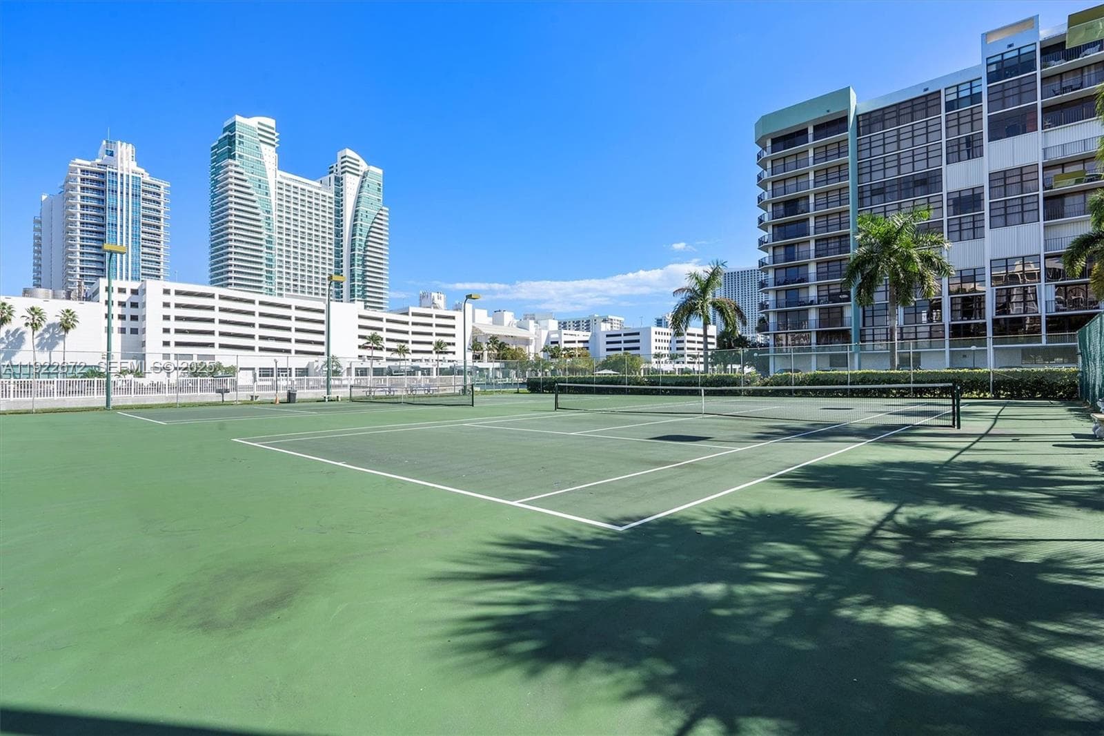 TOWERS OF OCEANVIEW SOUTH · #217 in Hallandale Beach - Photo 29