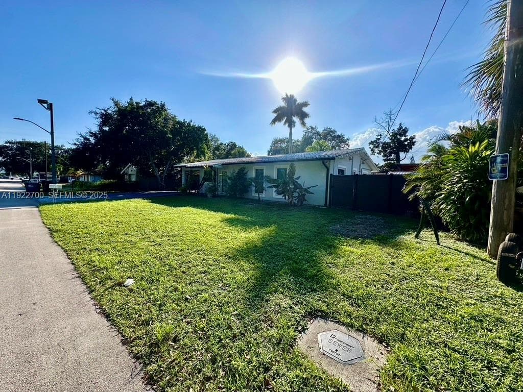 4681 SW 26th Ter #0 photo 3