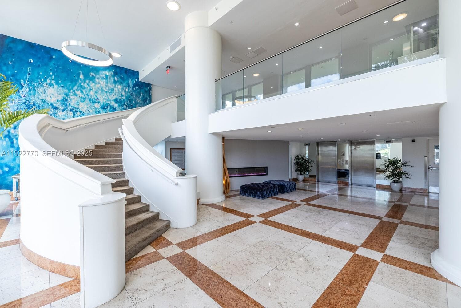 island Pointe · #5E in Bay Harbor Islands - Photo 2