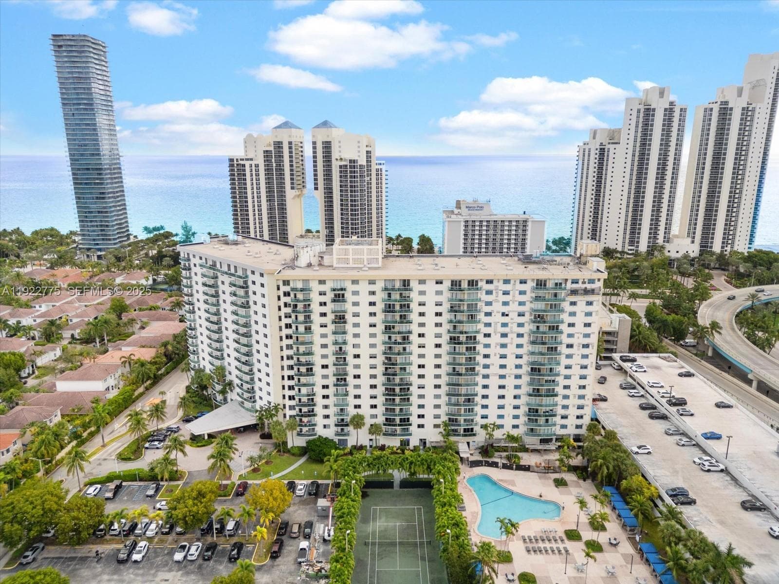 Ocean Reserve · #627 in Sunny Isles Beach - Photo 15