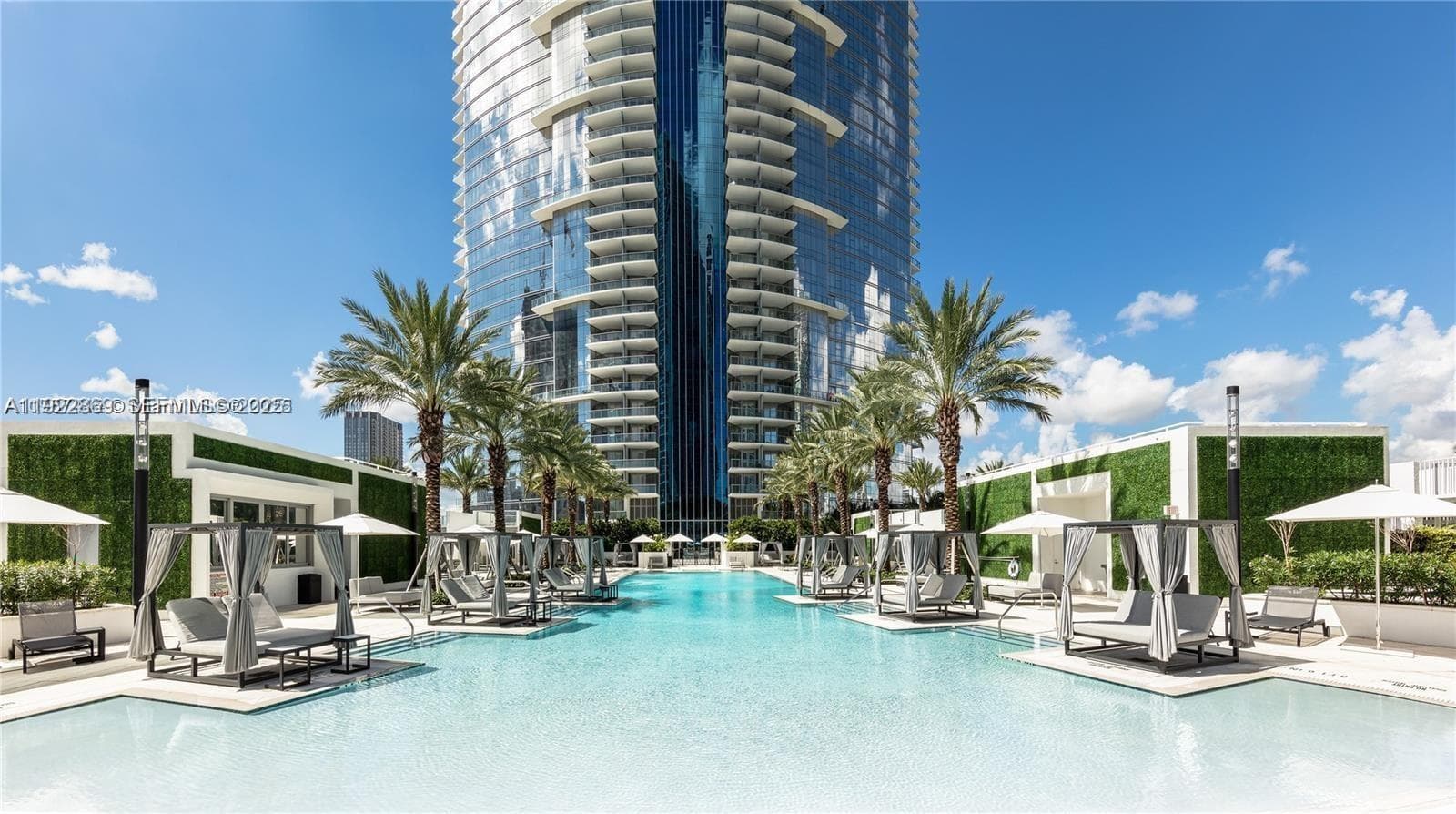 Paramount Miami Worldcenter · #905 in Miami - Photo 1