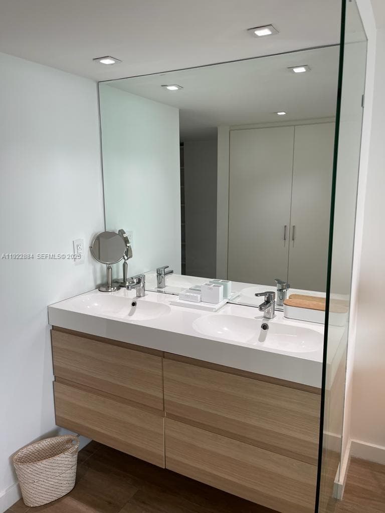 ARLEN HOUSE EAST CONDO · #1521 in Sunny Isles Beach - Photo 17