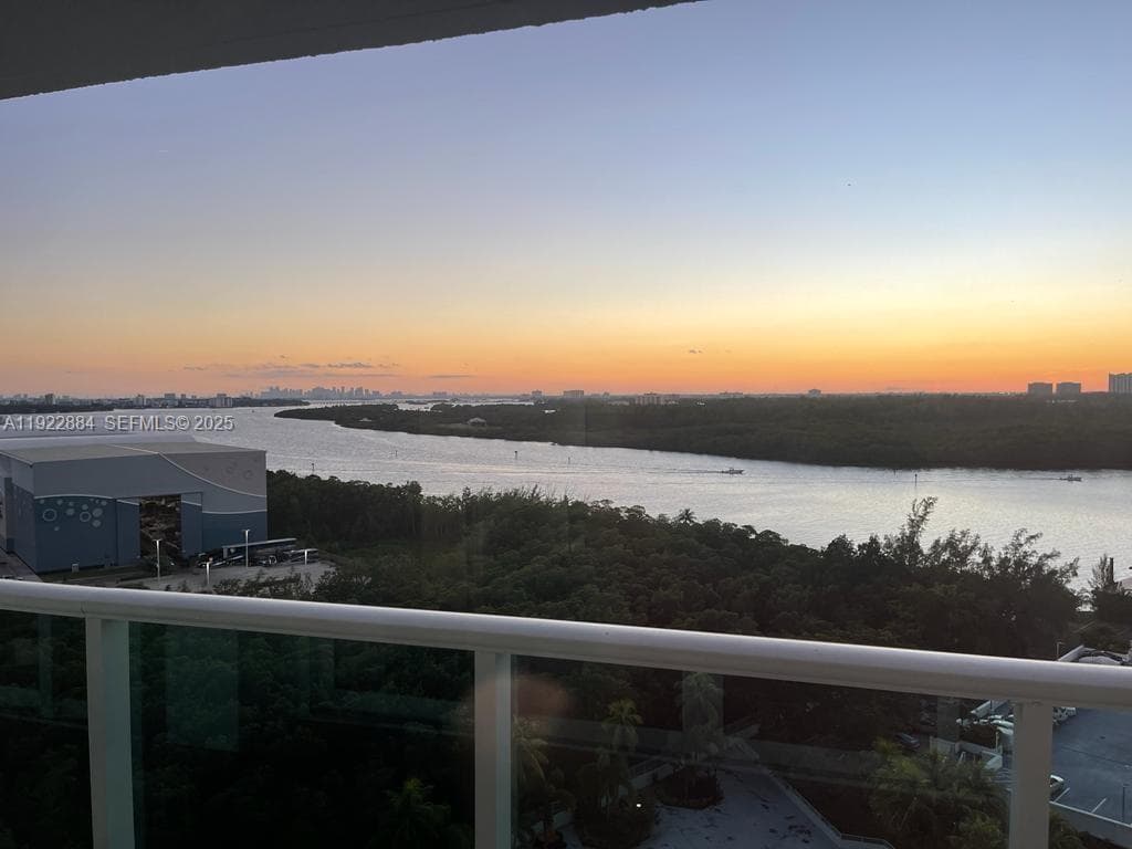 ARLEN HOUSE EAST CONDO · #1521 in Sunny Isles Beach - Photo 21