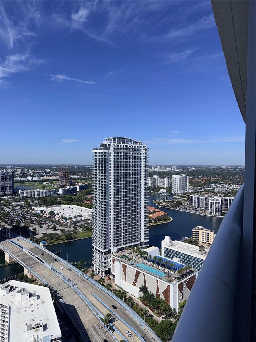Beach Club Three · #LP4206 in Hallandale Beach - Photo 6