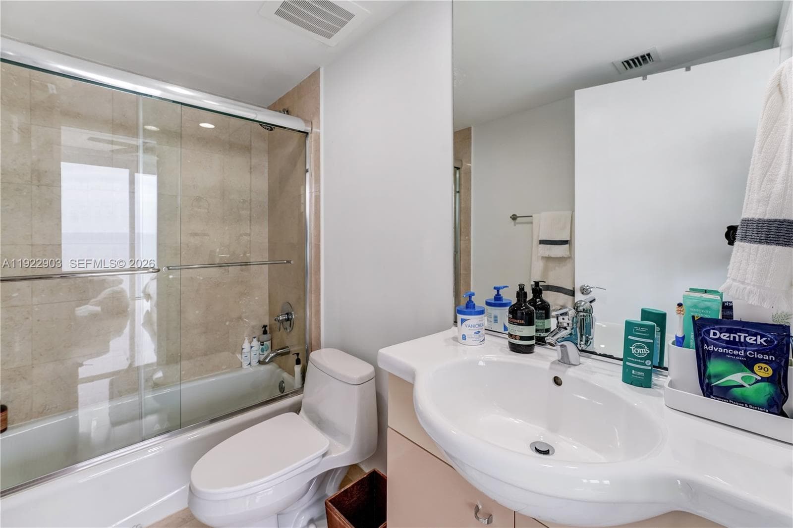 Beach Club Two Condo · #3002 in Hallandale Beach - Photo 17