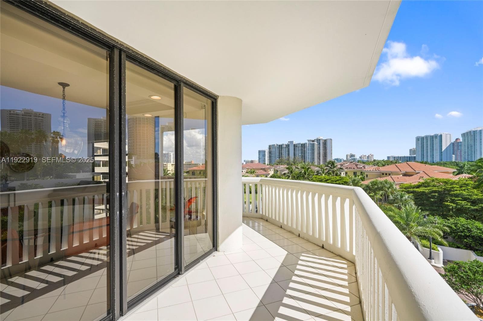 1000 ISL BLVD WILLIAMS IS · #504 in Aventura - Photo 37