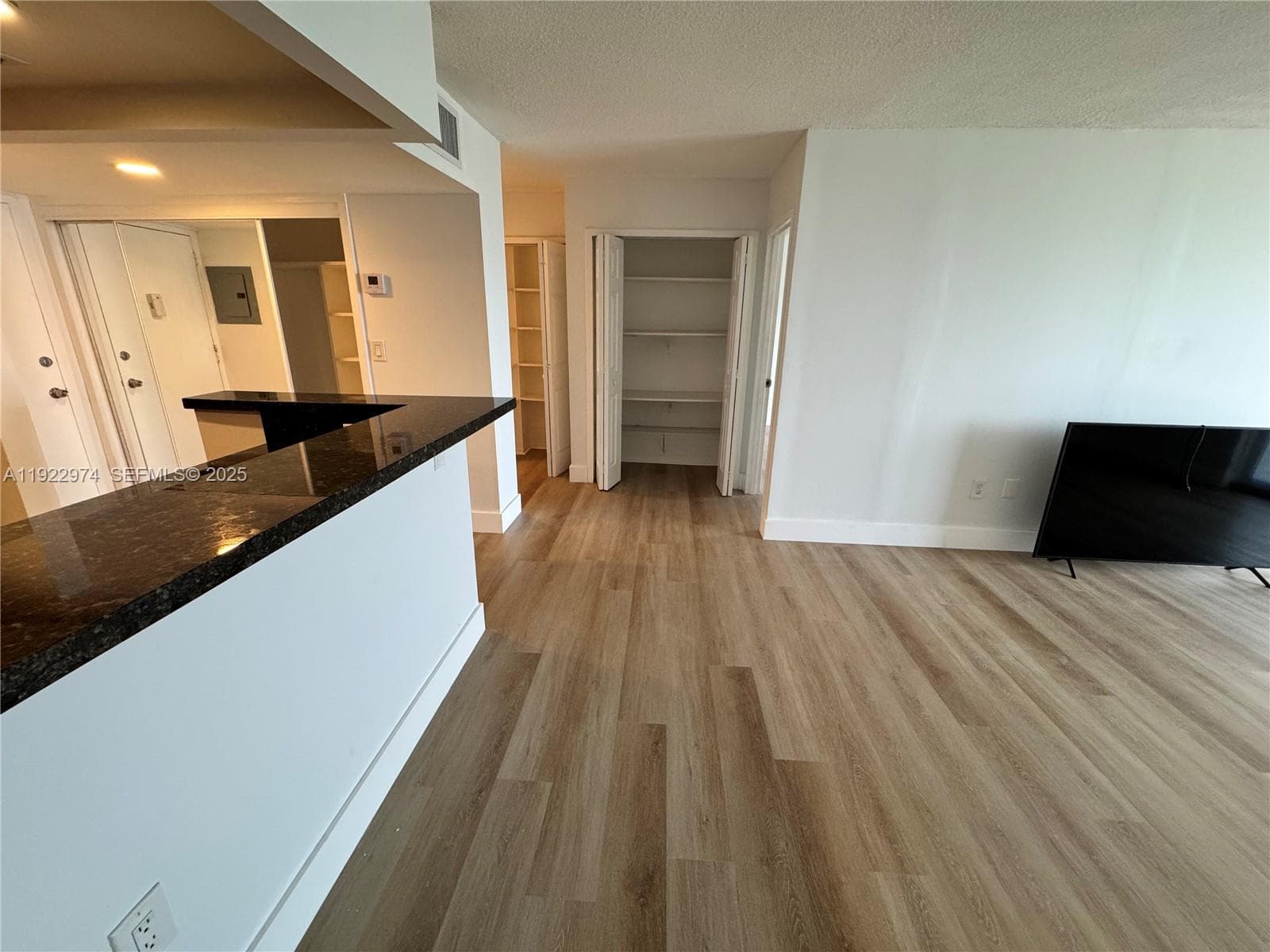 THE ISLANDER CLUB CONDO · #602 in North Bay Village - Photo 6