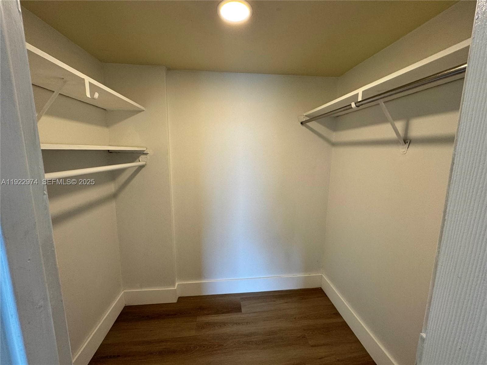 THE ISLANDER CLUB CONDO · #602 in North Bay Village - Photo 13